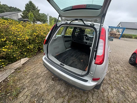 Ford Focus C-Max 2006 photo 5