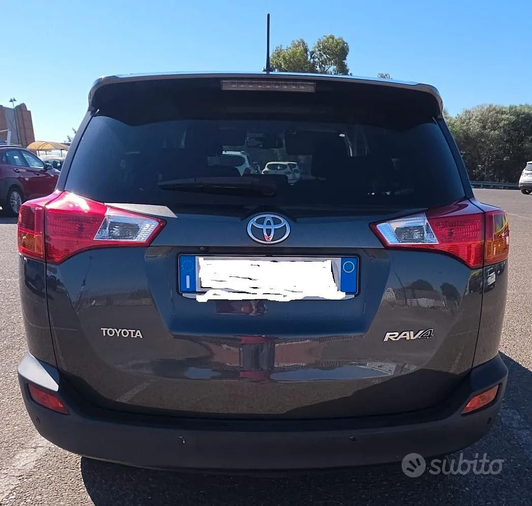 Toyota Rav4 2013 photo 3