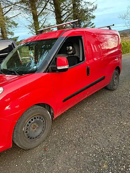 Fiat Doblo 2011 photo 2