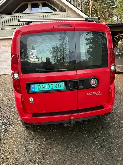 Fiat Doblo 2011 photo 4
