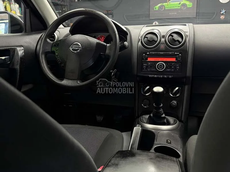 Nissan Qashqai 2009 photo 4
