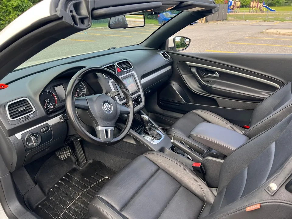 Volkswagen Eos 2012 photo 5