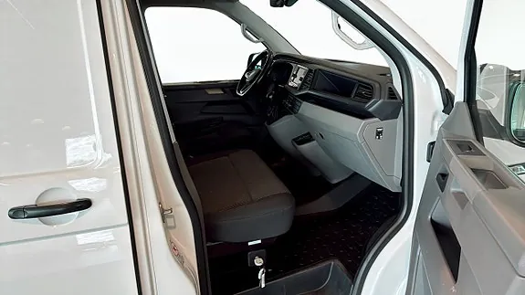 Volkswagen Transporter 2023 photo 3