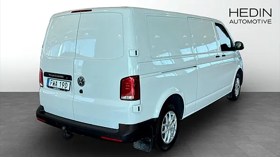 Volkswagen Transporter 2023 photo 2