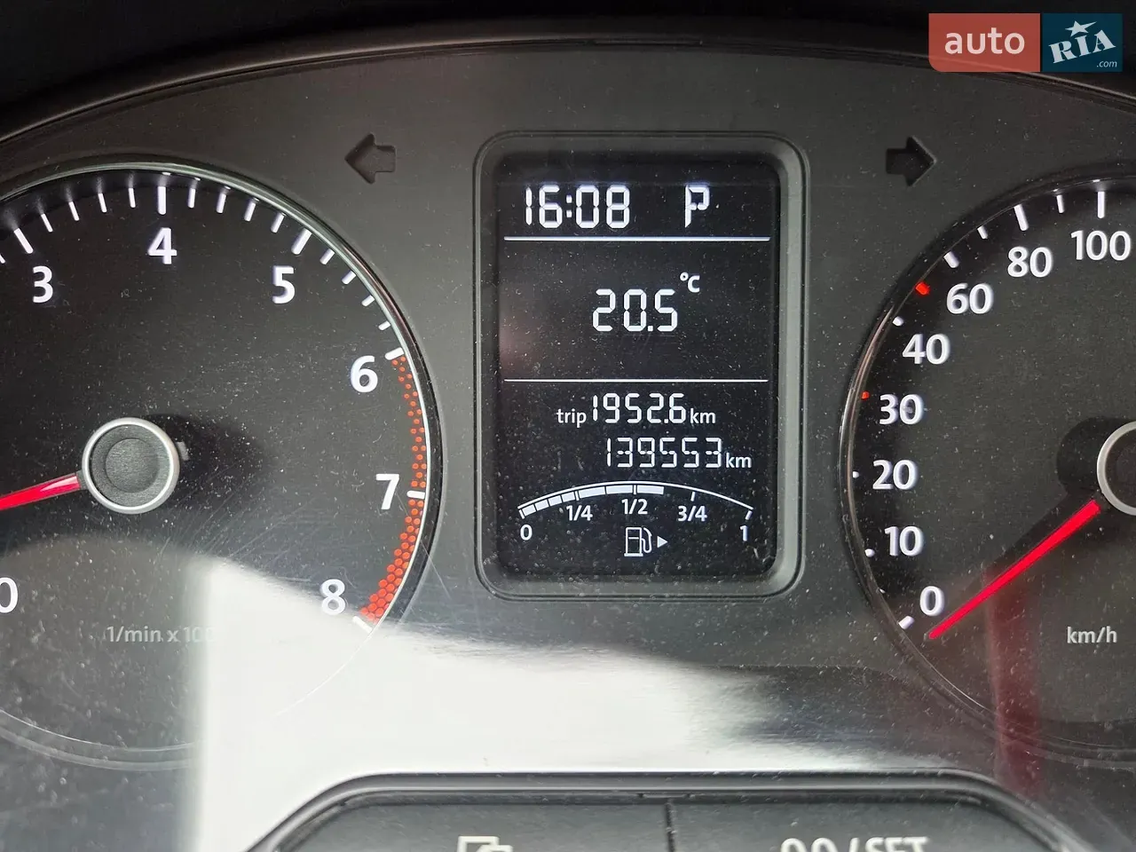 Volkswagen Polo 2013 photo 2