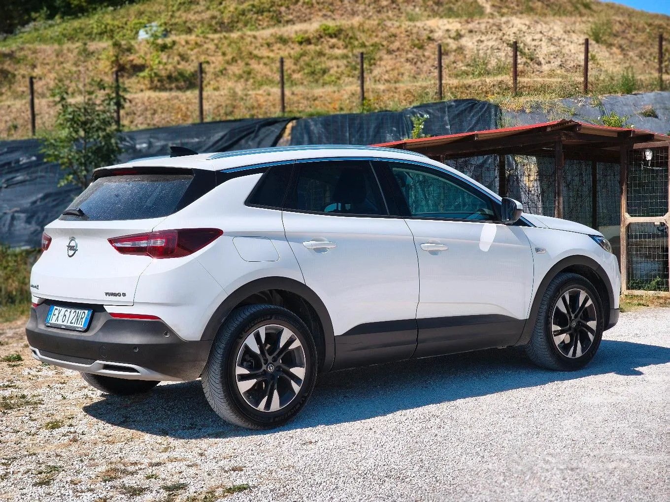 Opel Grandland X 2019 photo 2