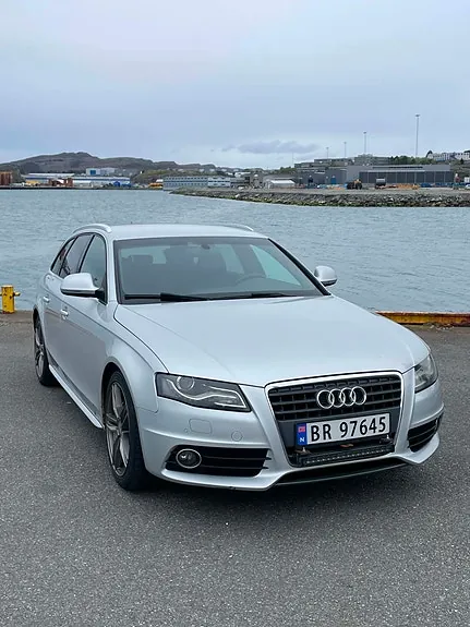 Audi A4 2009 photo 3