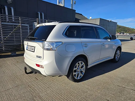Mitsubishi Outlander 2014 photo 5