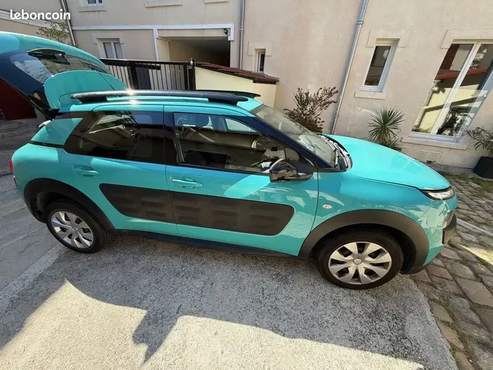Citroen C4 Cactus 2015 photo 2