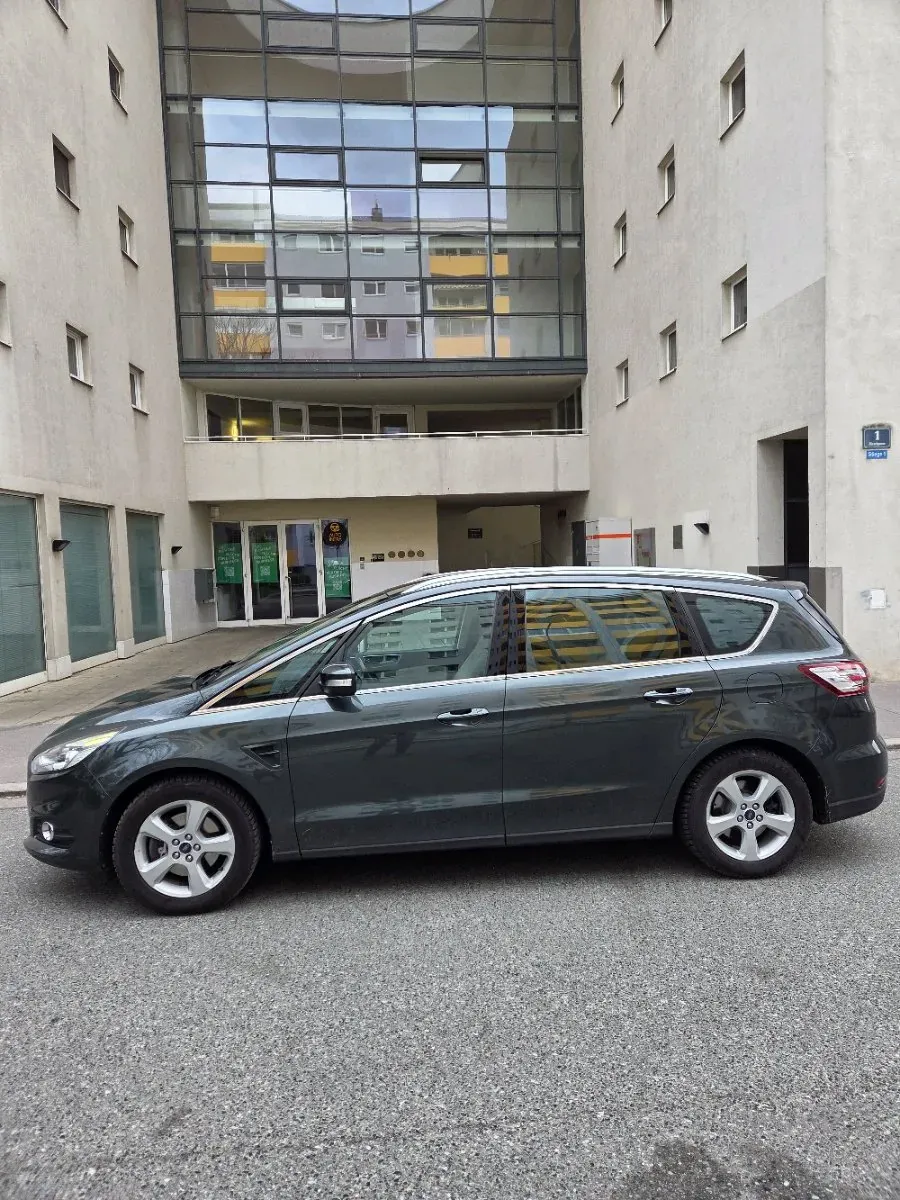 Ford S-Max 2016 photo 3