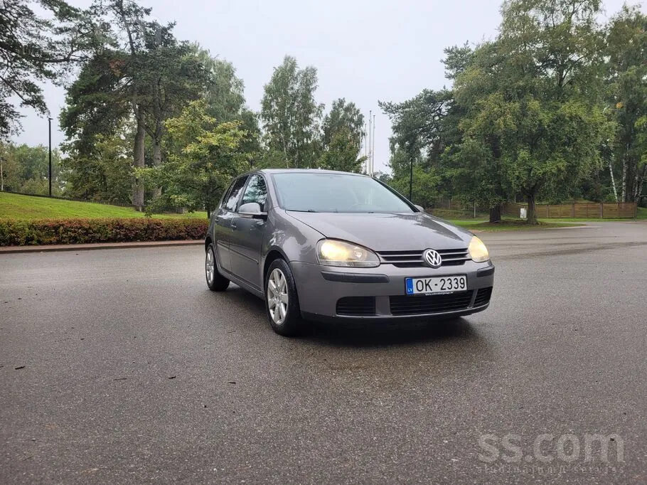 Volkswagen Golf 5 2005 photo 2