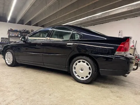 Volvo S60 2008 photo 2