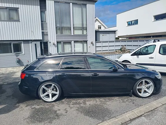 Audi A6 2012 photo 4