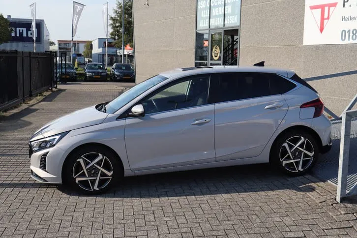 Hyundai I20 2025 photo 3