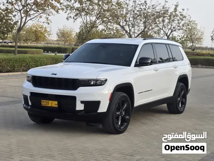 Jeep Grand Cherokee L 2027 photo 4