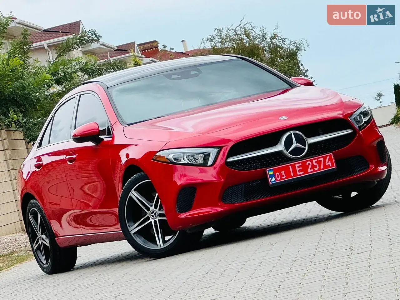 Mercedes-Benz A-Class 2019 photo 3