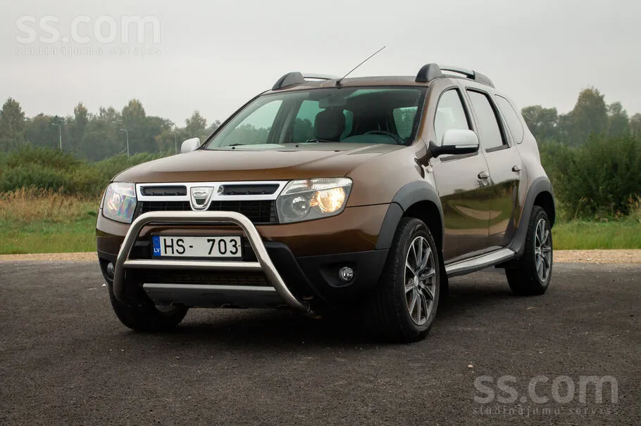 Dacia Duster 2011 photo 3