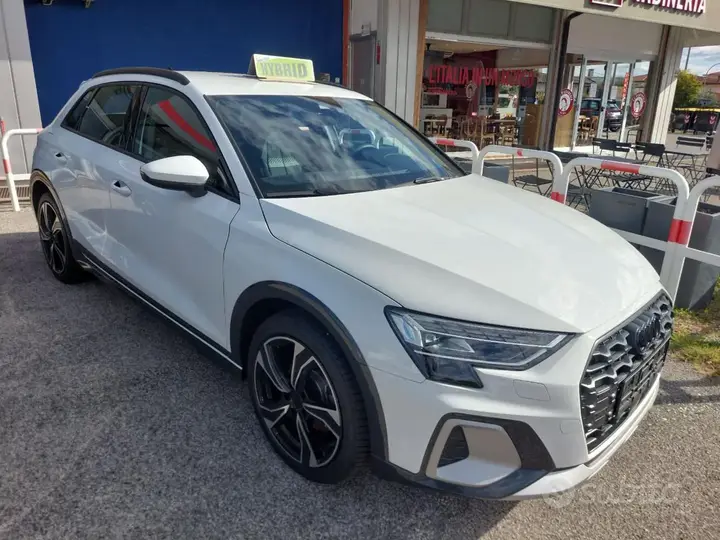 Audi A3 2025 photo 5