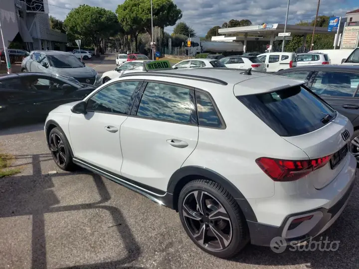 Audi A3 2025 photo 2