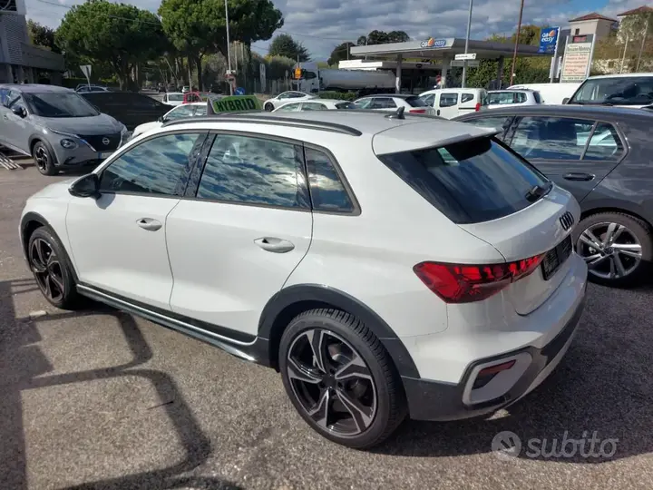Audi A3 2025 photo 3