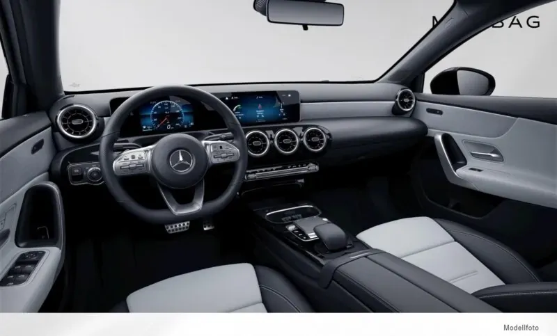 Mercedes-Benz A-Class 2019 photo 3