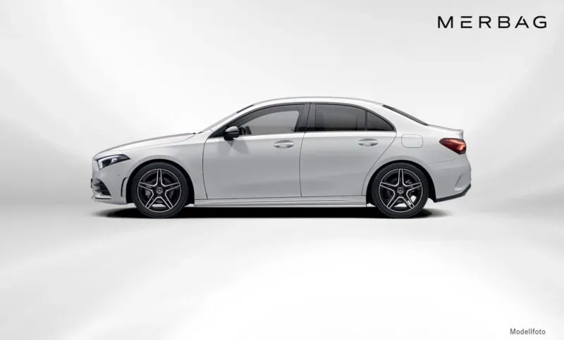 Mercedes-Benz A-Class 2019 photo 2