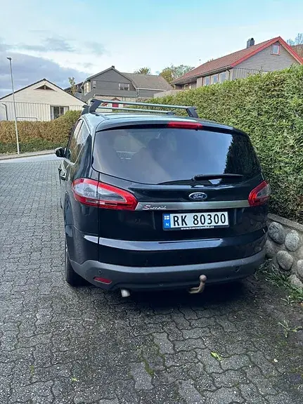 Ford S-Max