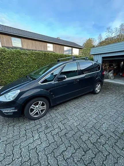 Ford S-Max 2014 photo 3
