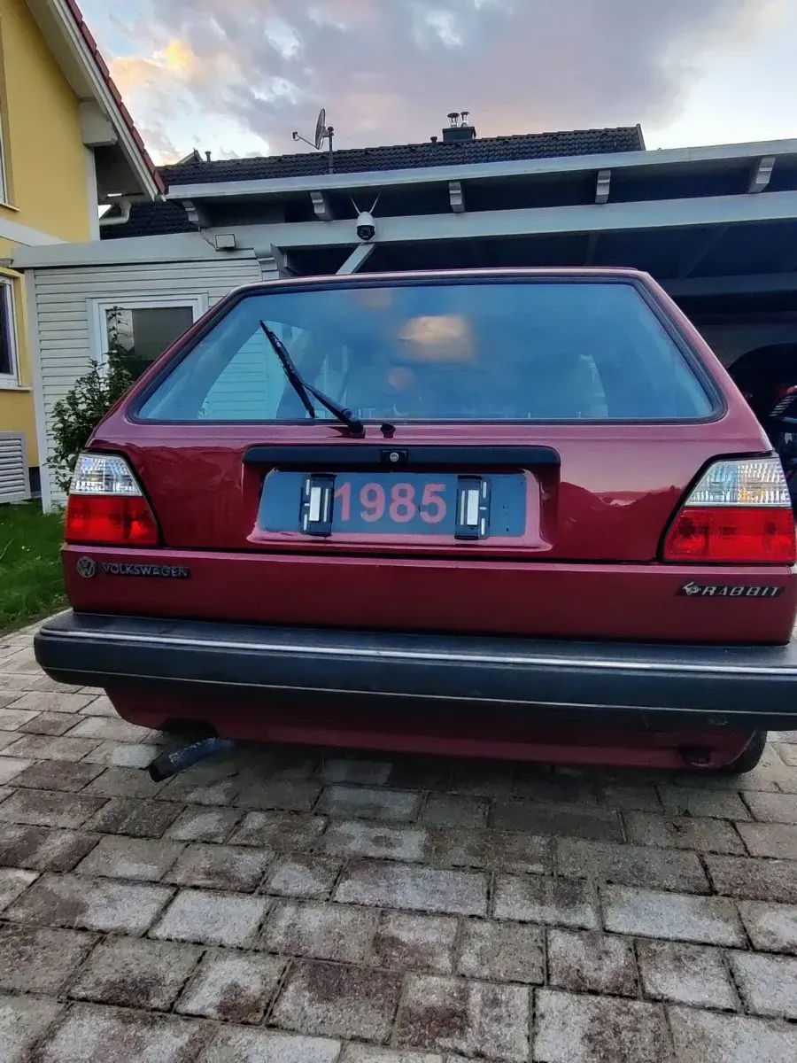 Volkswagen Golf 1985 photo 3