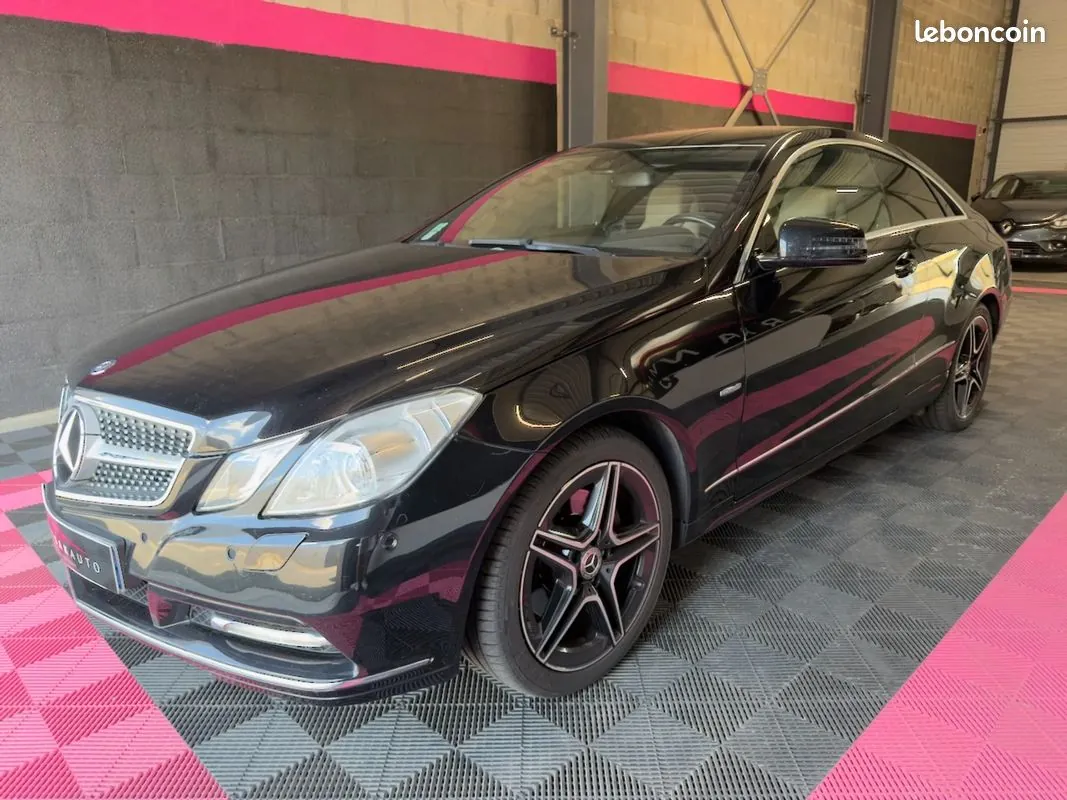 Mercedes-Benz E-Class 2012 photo 3