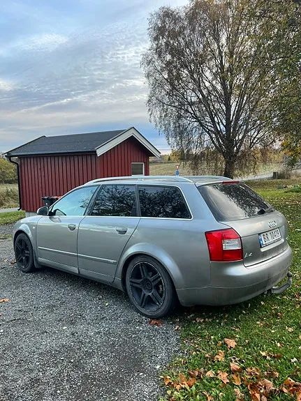 Audi A4 2004 photo 3