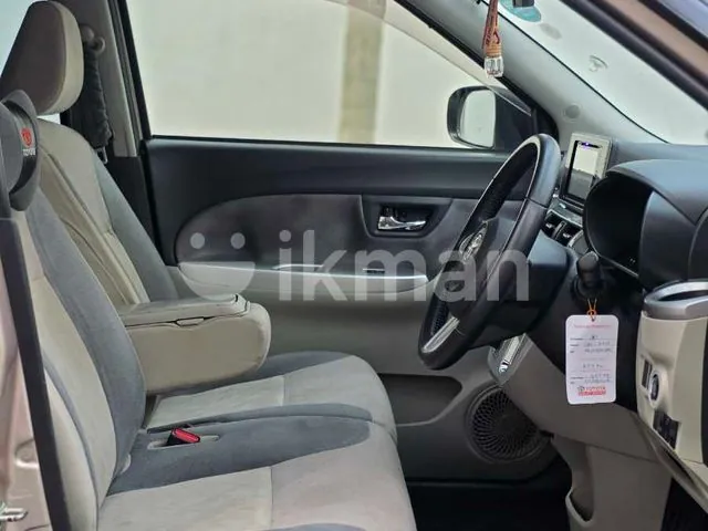 Toyota Pixis 2019 photo 4