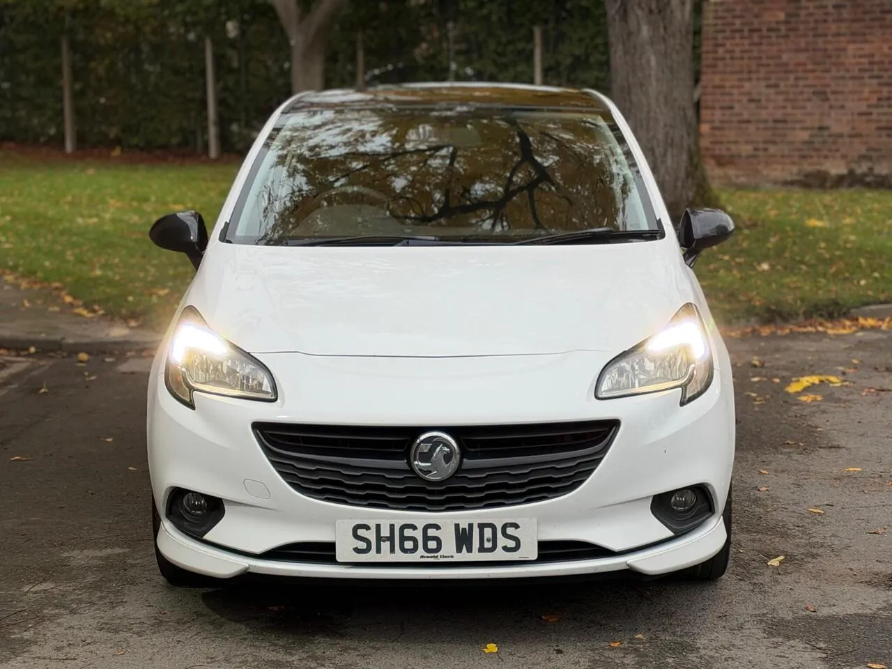 Vauxhall Corsa 2016 photo 2