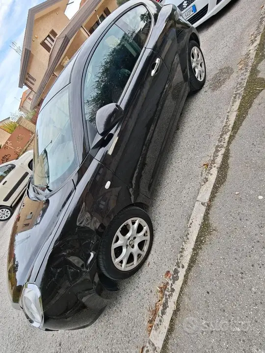 Alfa Romeo Mito 2010 photo 5