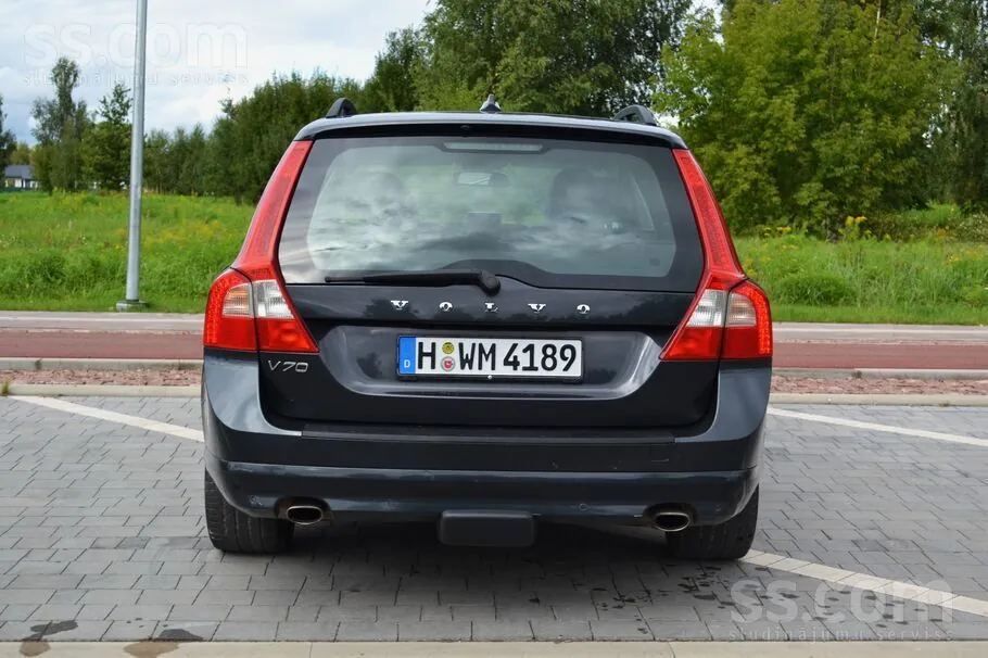 Volvo V70 2011 photo 5