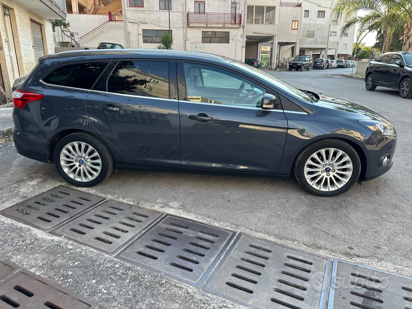 Ford Focus 2012 photo 4