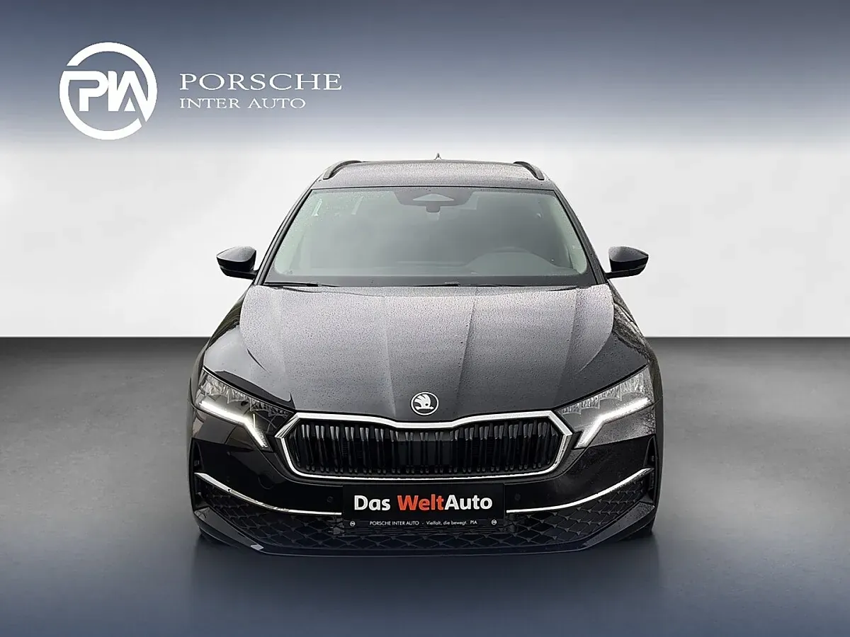 Skoda Octavia 2026 photo 2