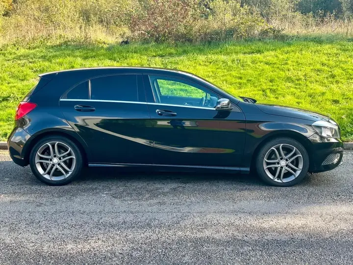 Mercedes-Benz A-Class 2013 photo 5