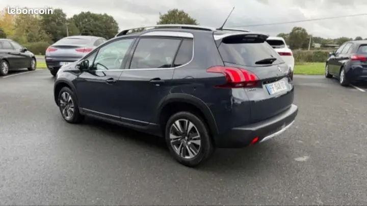 Peugeot 2008 2019 photo 4
