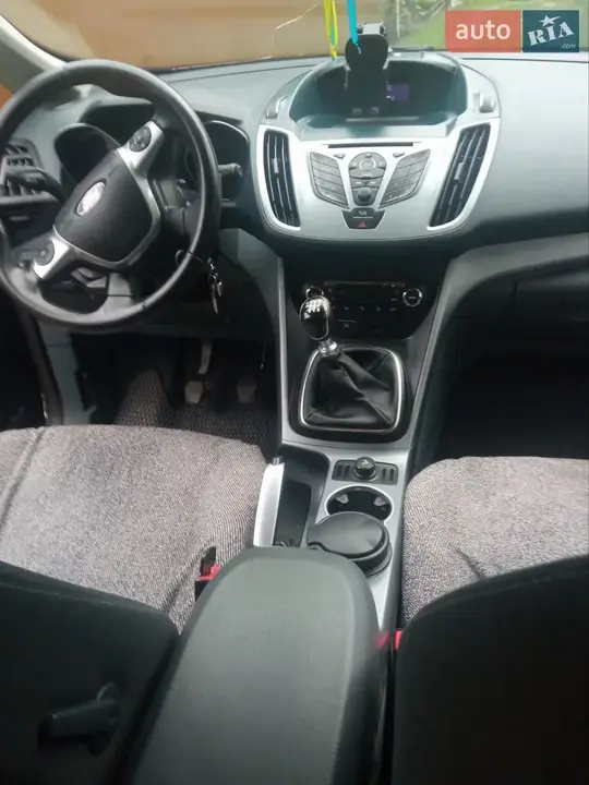 Ford C-Max 2012 photo 5
