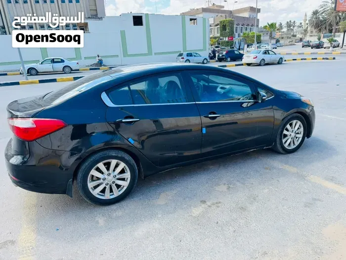 Kia Forte 2015 photo 2