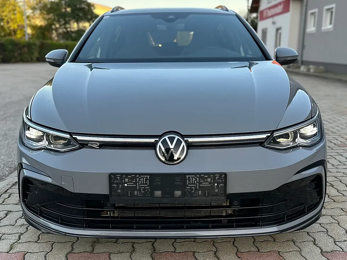 Volkswagen Golf 2021 photo 2