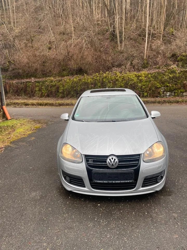 Volkswagen Golf 5