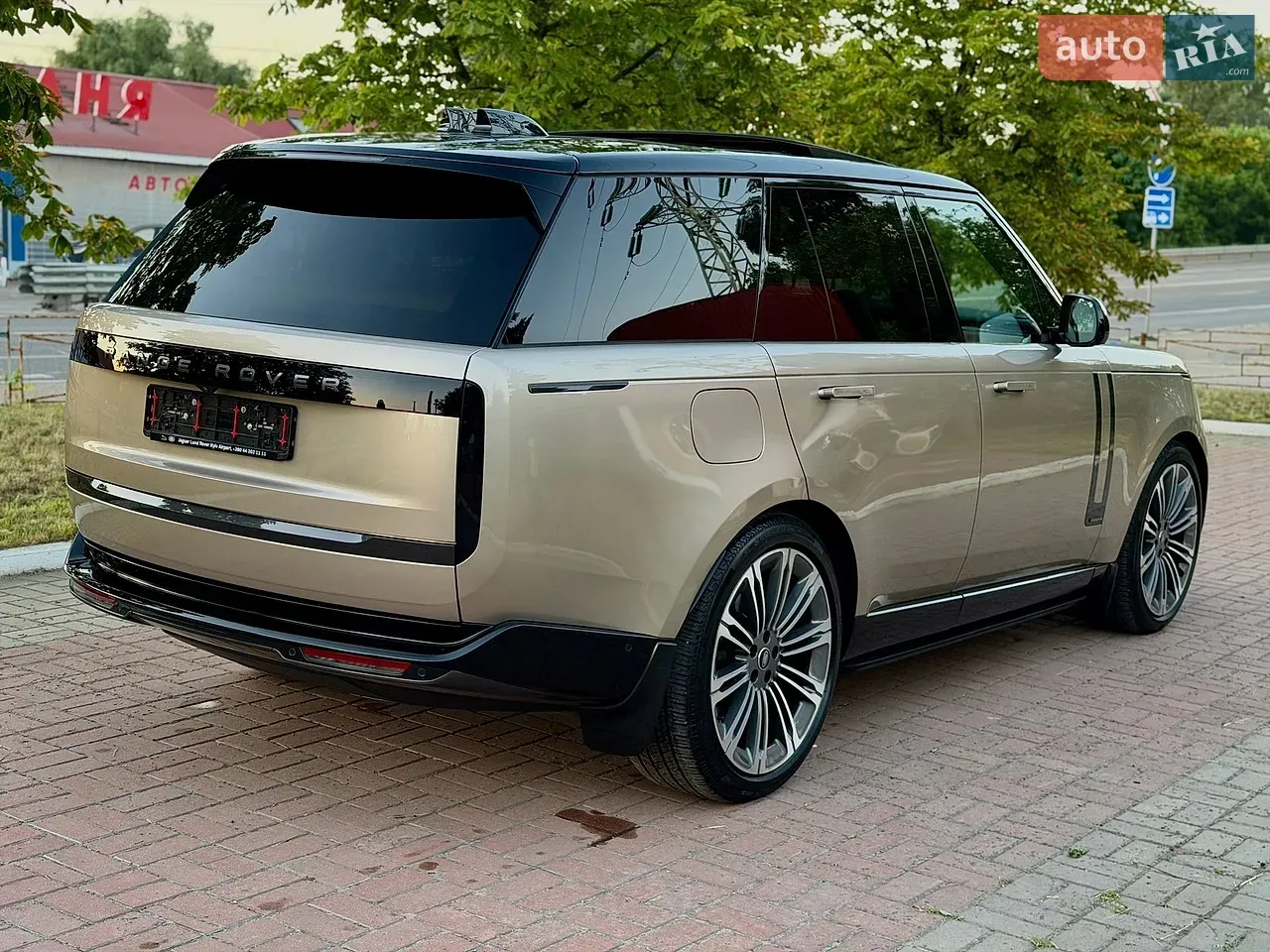 Land Rover Range Rover 2025 photo 5