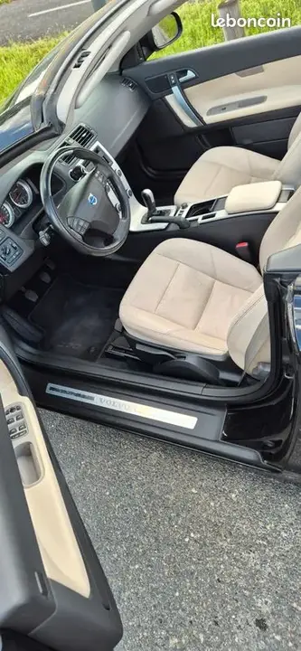 Volvo C70 2012 photo 3
