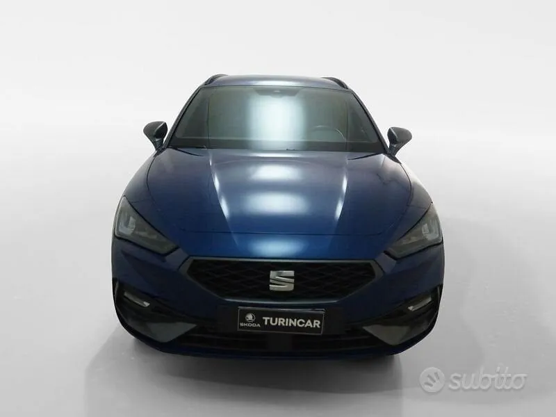 Seat Leon 2021 photo 2