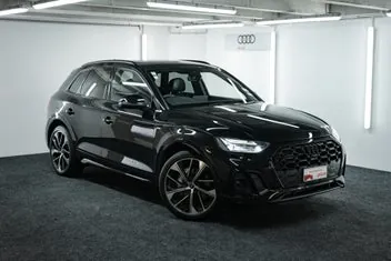 Audi Q5 2023 photo 2