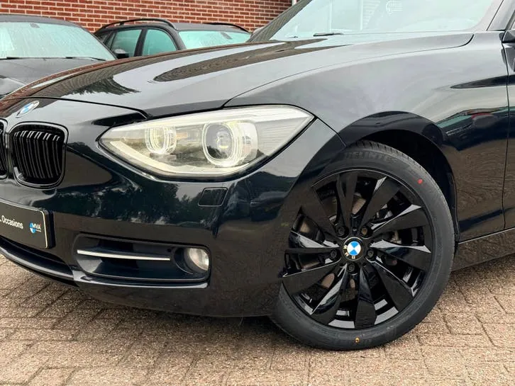 BMW 1 Series 2011 photo 3