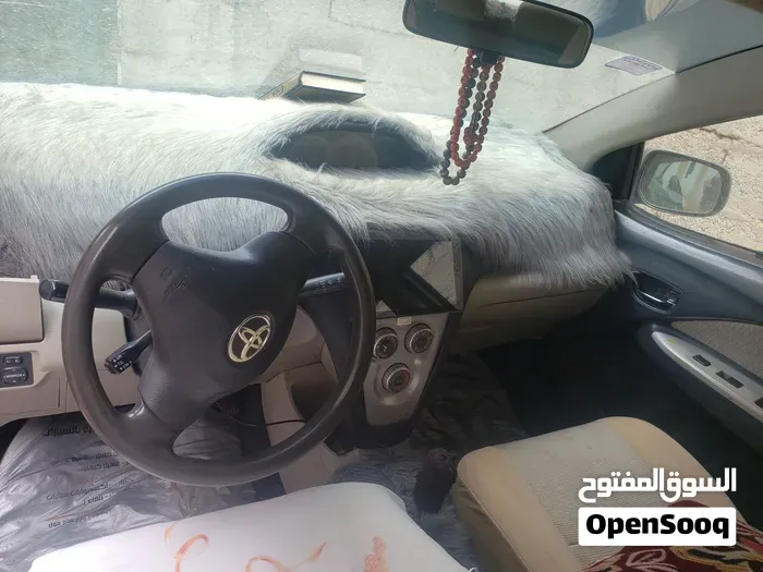 Toyota Yaris 2007 photo 4