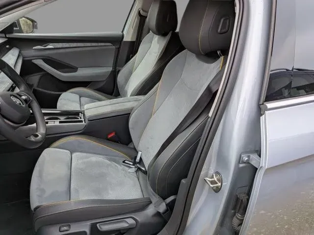 Skoda Superb 2025 photo 3